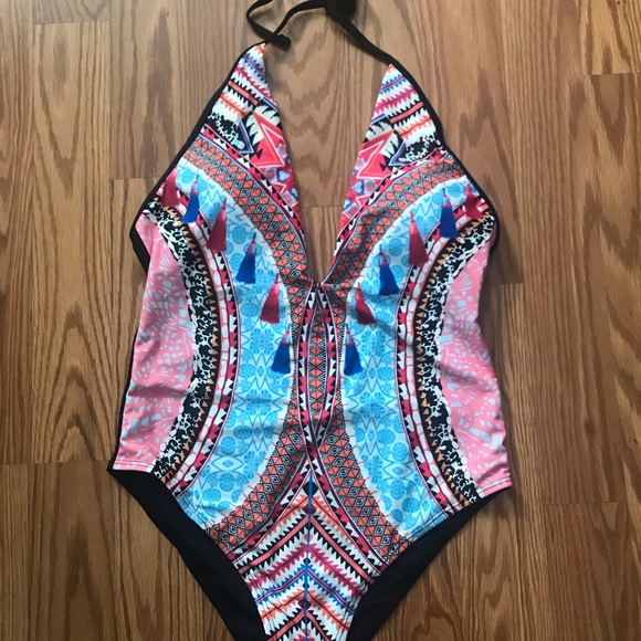One Piece Swimsuit - Picture 4 of 7